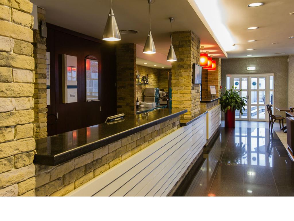 Hotel Ibis Guimaraes Exterior photo